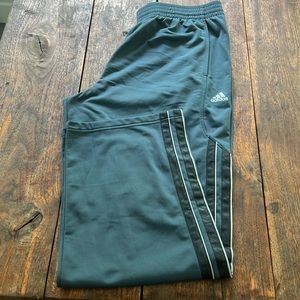 Adidas climate wide, leg, men’s sweatpants. Size extra-large.